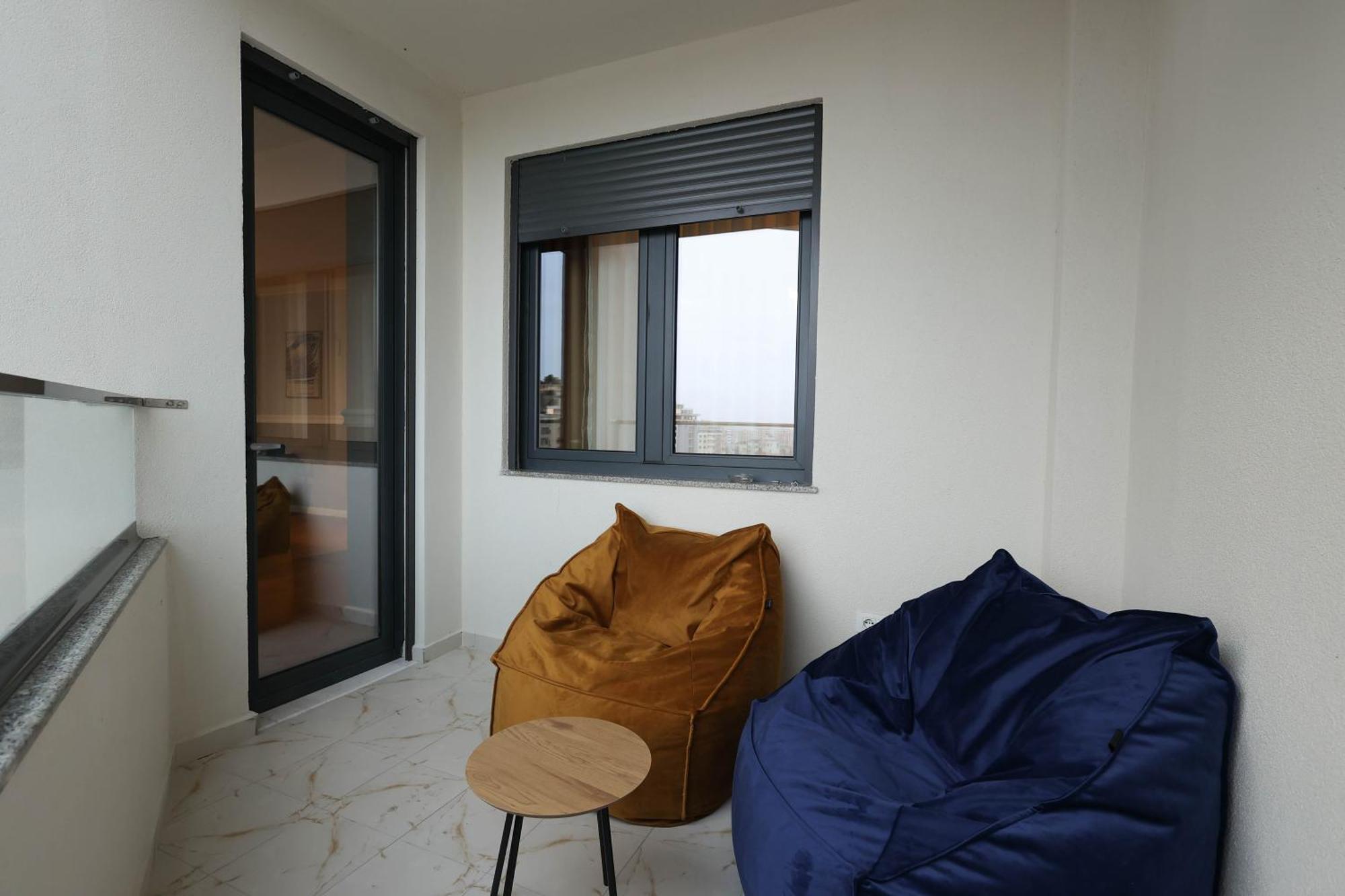Grandstay *